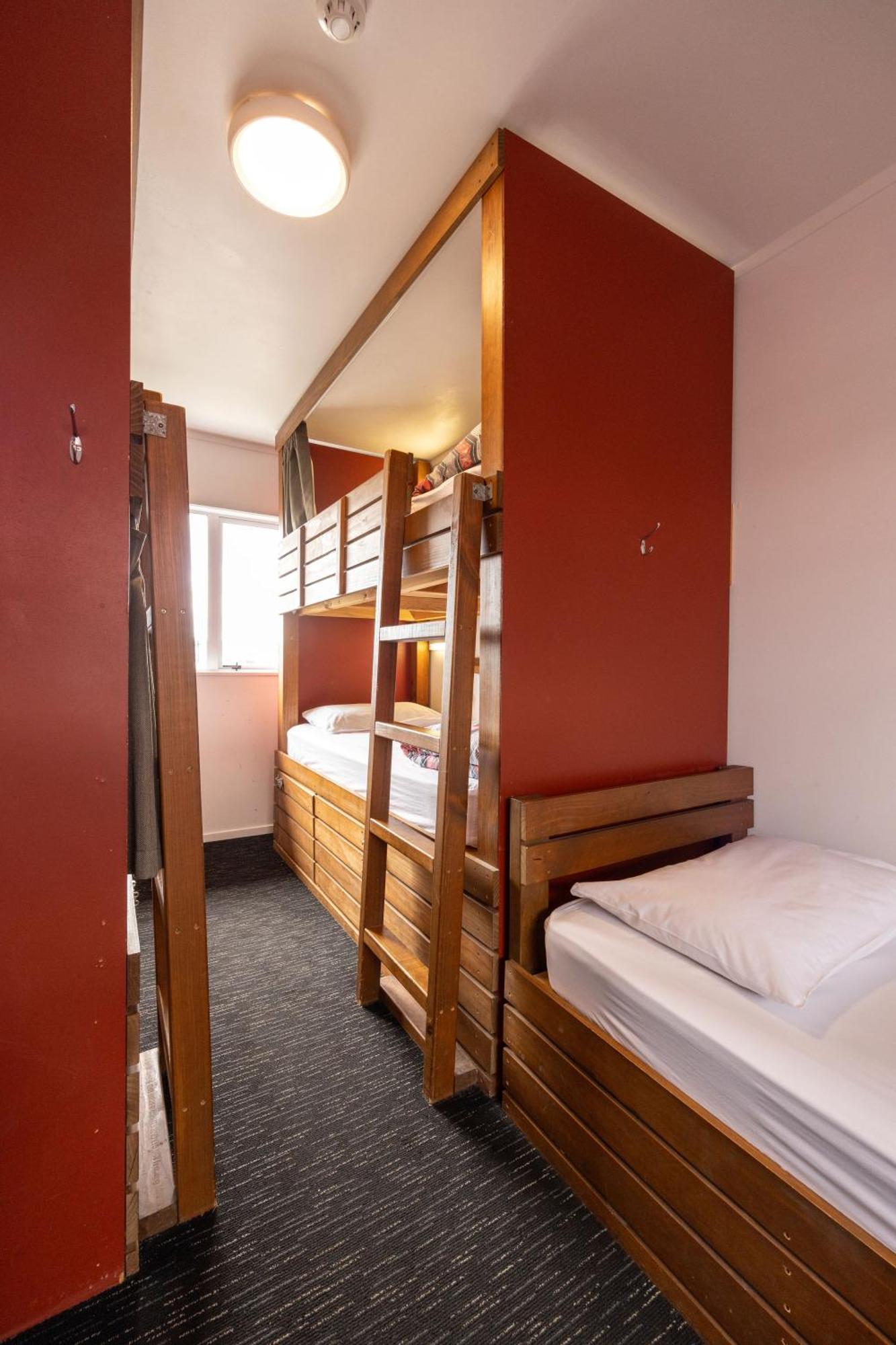 Haka House Taupo Hostel Eksteriør bilde
